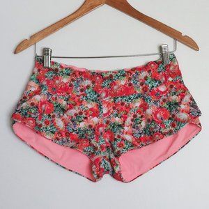 Vintage Lululemon Pink and Green Floral Succulent Pattern Short Shorts